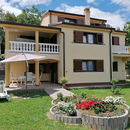 Apartman Lori Lovran Exterior foto