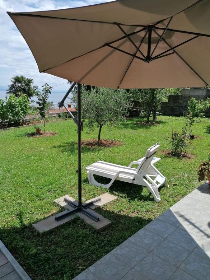 Apartman Lori Lovran Exterior foto
